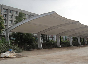 駐馬店<font color='red'>膜結(jié)構(gòu)車棚</font>、膜結(jié)構(gòu)看臺【案例】總結(jié)