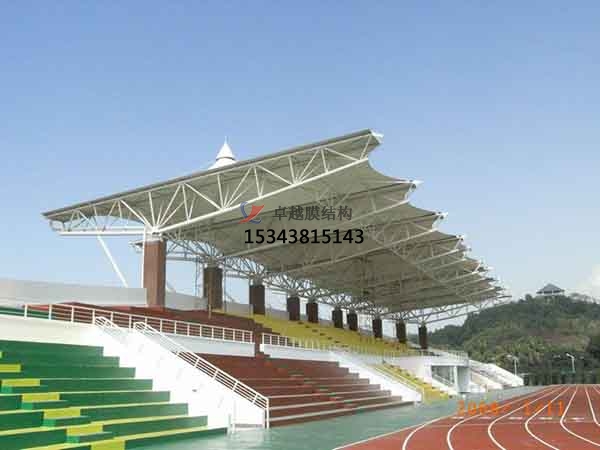 上?？磁_(tái)膜結(jié)構(gòu)遮陽棚/主席臺(tái)頂篷/舞臺(tái)雨棚廠家
