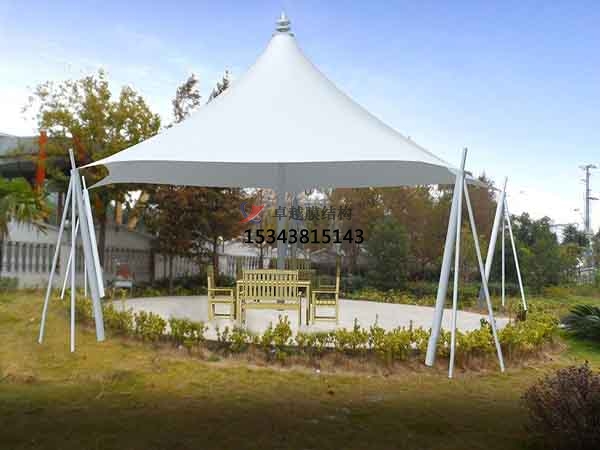 安陽(yáng)景觀<font color='red'>張拉膜結(jié)構(gòu)</font>遮陽(yáng)棚【生產(chǎn)廠家】