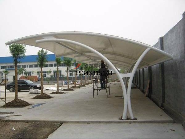 竹根灘<font color='red'>膜結(jié)構(gòu)停車(chē)棚</font>【雨棚遮陽(yáng)棚生產(chǎn)安裝】
