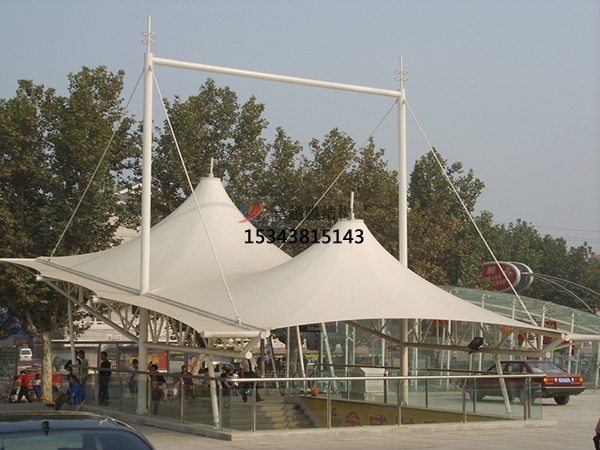 <font color='red'>膜結(jié)構(gòu)車棚</font>鋼結(jié)構(gòu)骨架的加固方法有哪些？