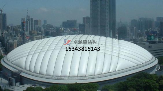 在“大棚”里，你甚至可以打網(wǎng)球