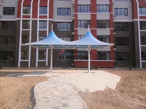 忻州商業(yè)廣場<font color='red'>張拉膜結(jié)構(gòu)</font>景觀棚/雨棚設(shè)計(jì)搭建