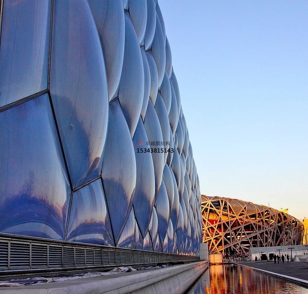 膜結(jié)構(gòu)立面，讓建筑更柔軟！