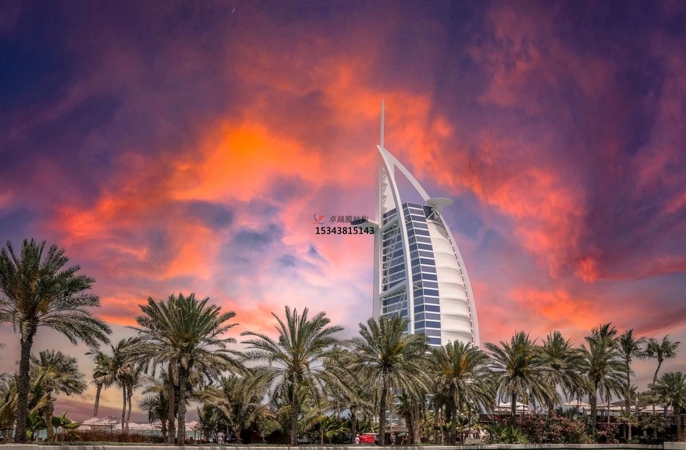 ?？谏虡I(yè)廣場(chǎng)膜結(jié)構(gòu)——?？谀そY(jié)構(gòu)公司專業(yè)廠家